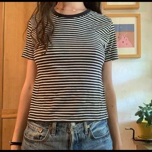 Everlane boxy navy and white tshirt